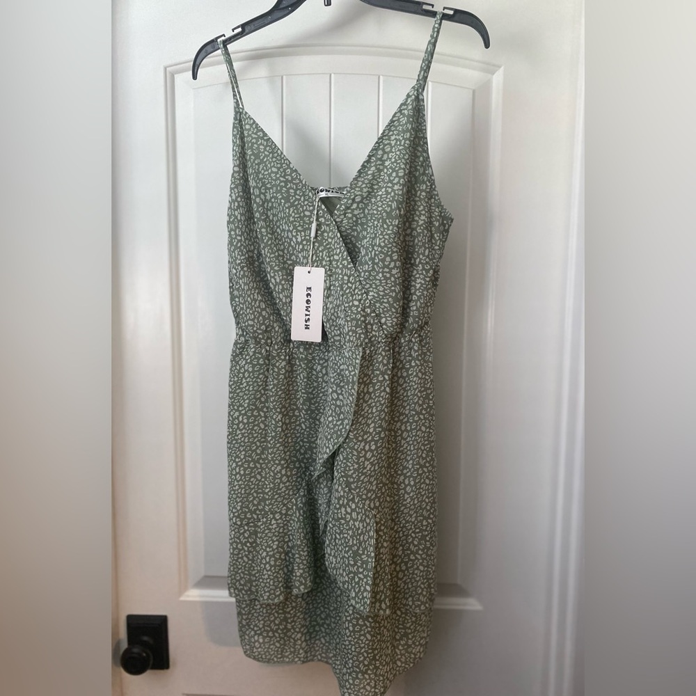 ECOWISH  SAGE GREEN/CREAM Dress XL NWT